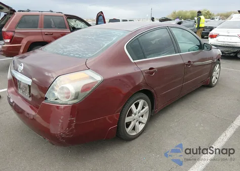 2011 Nissan Altima 2.5 S z USA, uszkodzony, nr VIN 1N4AL2APXBN492647